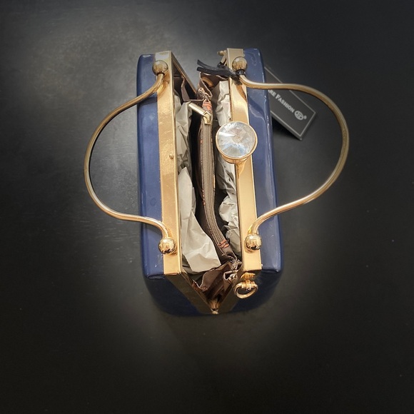 Blue purse with gold - Picture 5 of 8